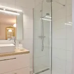 4 Bedroom Lovely In *