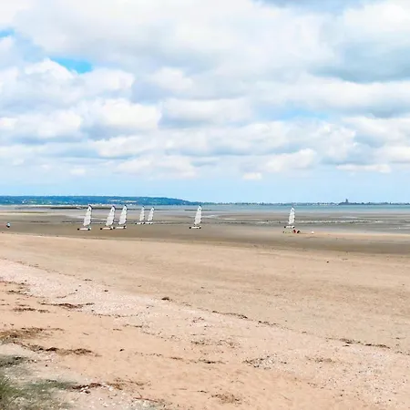 Сasa de vacaciones Cozy In With Wifi