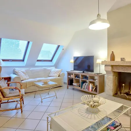 Holiday home Cozy In With Wifi Quettehou
