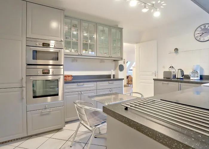 Cozy In With Wifi * Quettehou